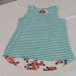 Le Lis Green and Blue Asymmetrical Relaxed Tank Top